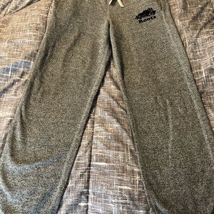 Roots joggers